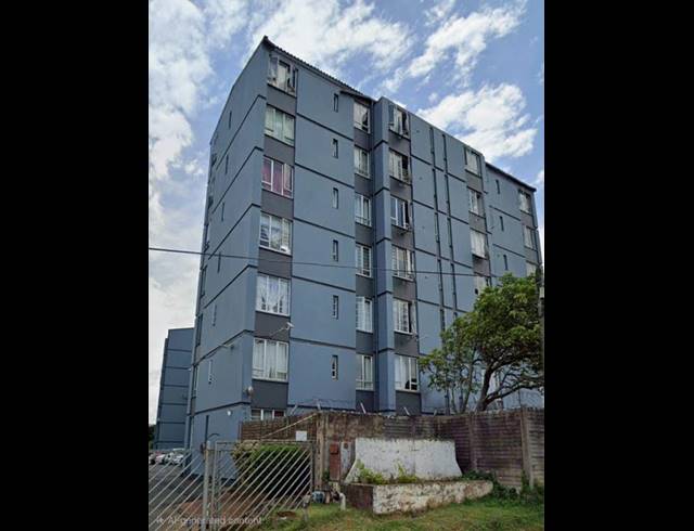 3 BEDROOM APARTMENT FOR SALE IN OVERPORT